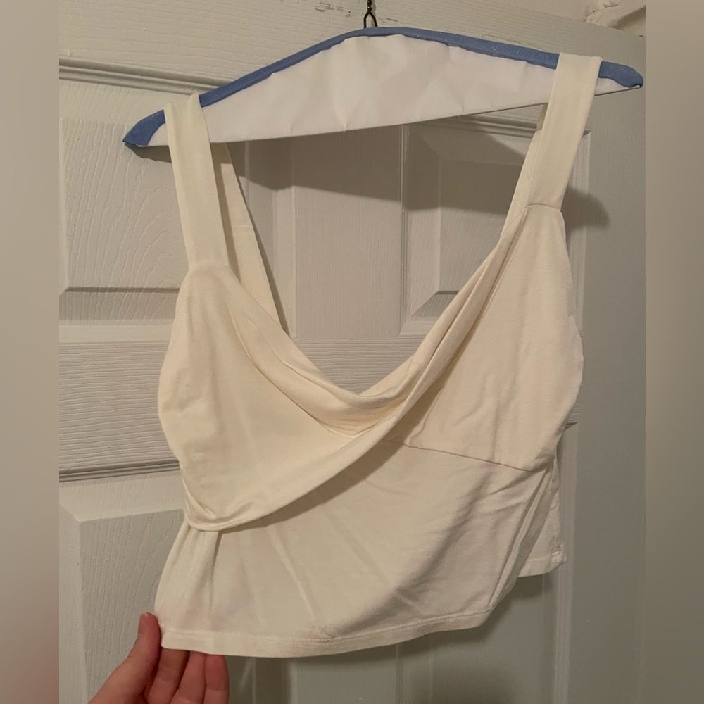 Reformation knit white crop top size medium